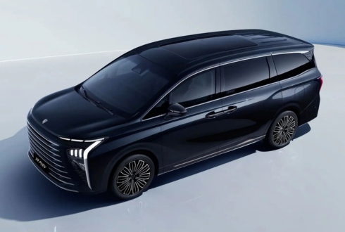 V9 PHEV